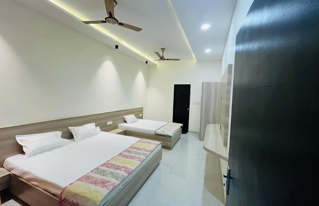 Log Inn Banaras-1