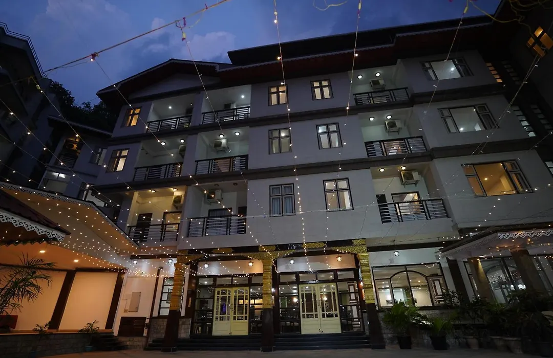Terrace Valley Hotel-1
