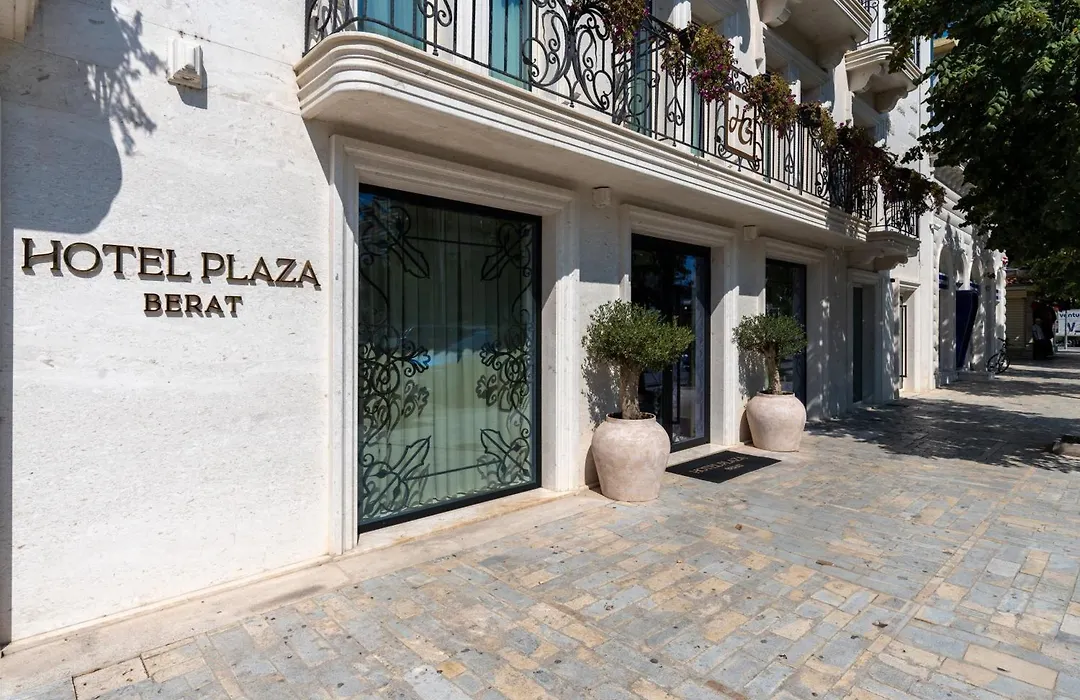 Hotel Plaza Berat-1