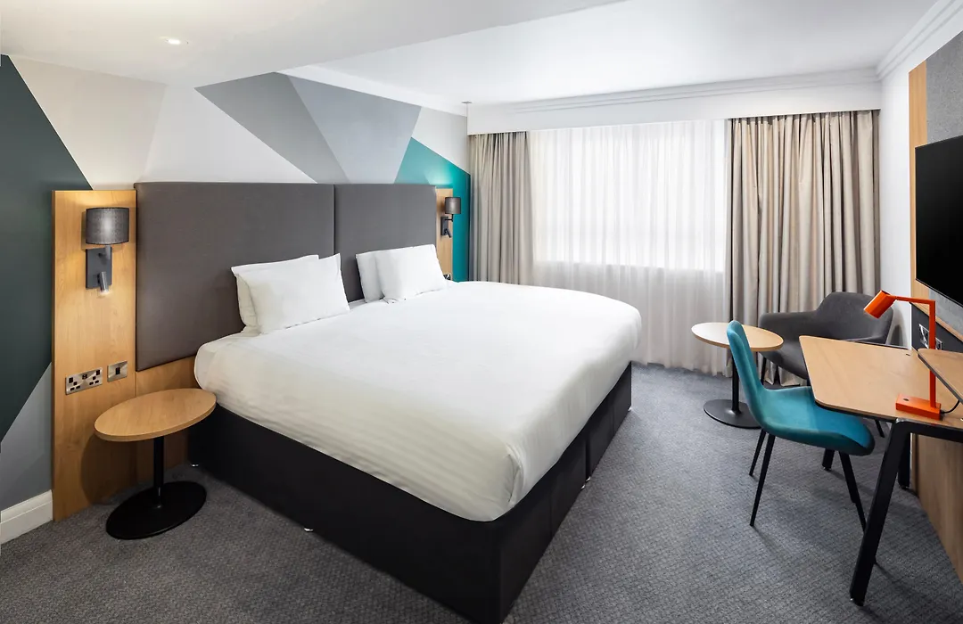 Holiday Inn Gloucester - Cheltenham By Ihg-1