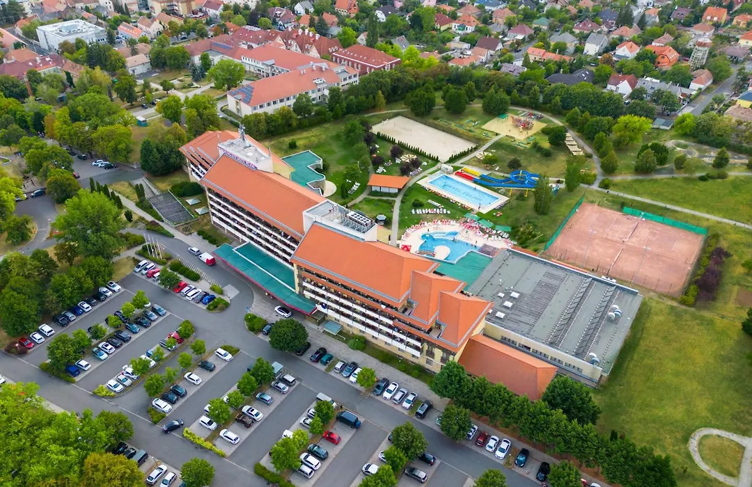 Hunguest Hotel Pelion-1