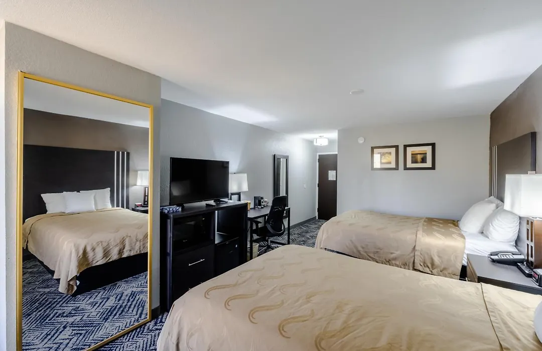 Quality Inn Olive Branch - Memphis South-1