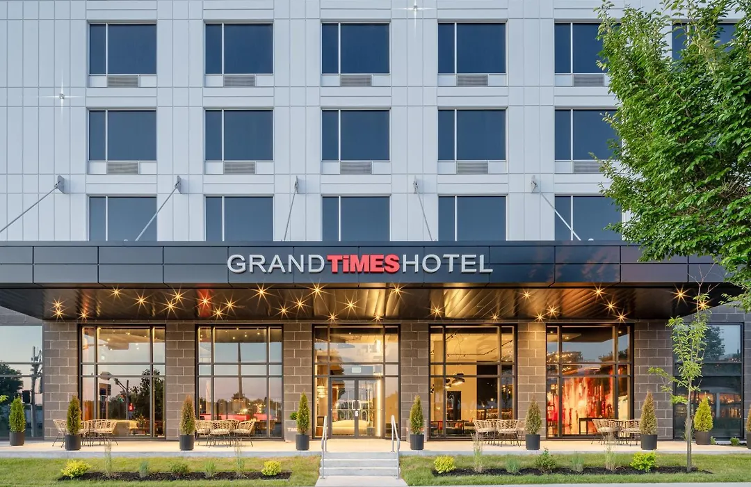 Grand Hotel Times Levis-1