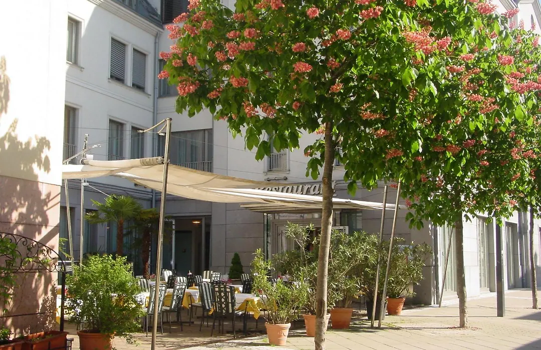 Hotel Exel-1