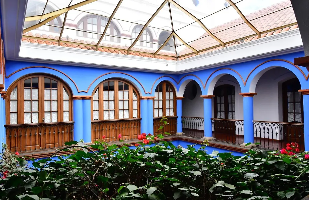 Parador Santa Maria La Real-1