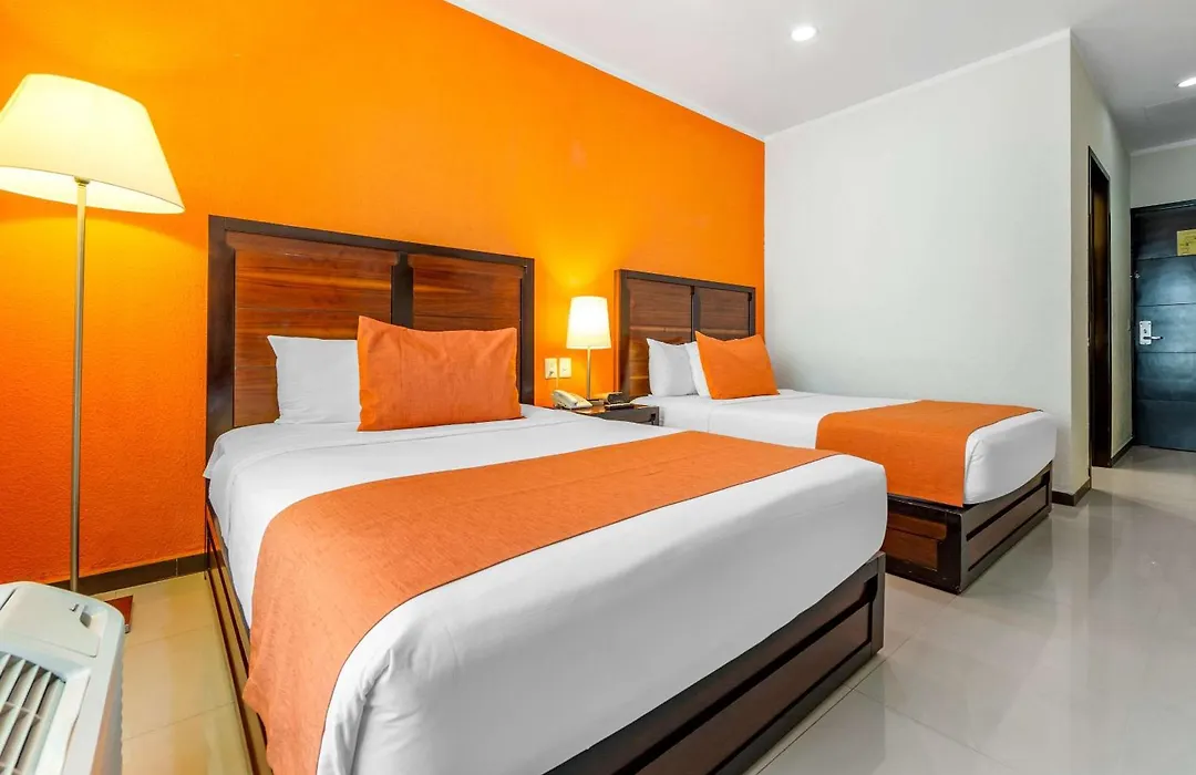 Comfort Inn Cancún Aeropuerto-1