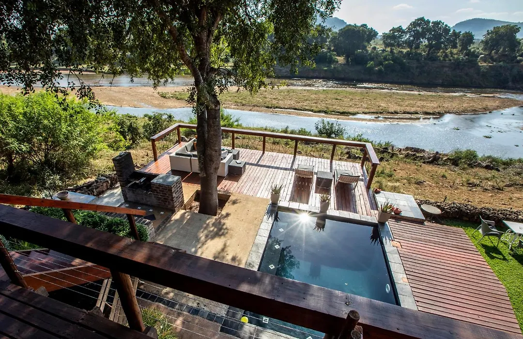 Hennie'S Rest-1