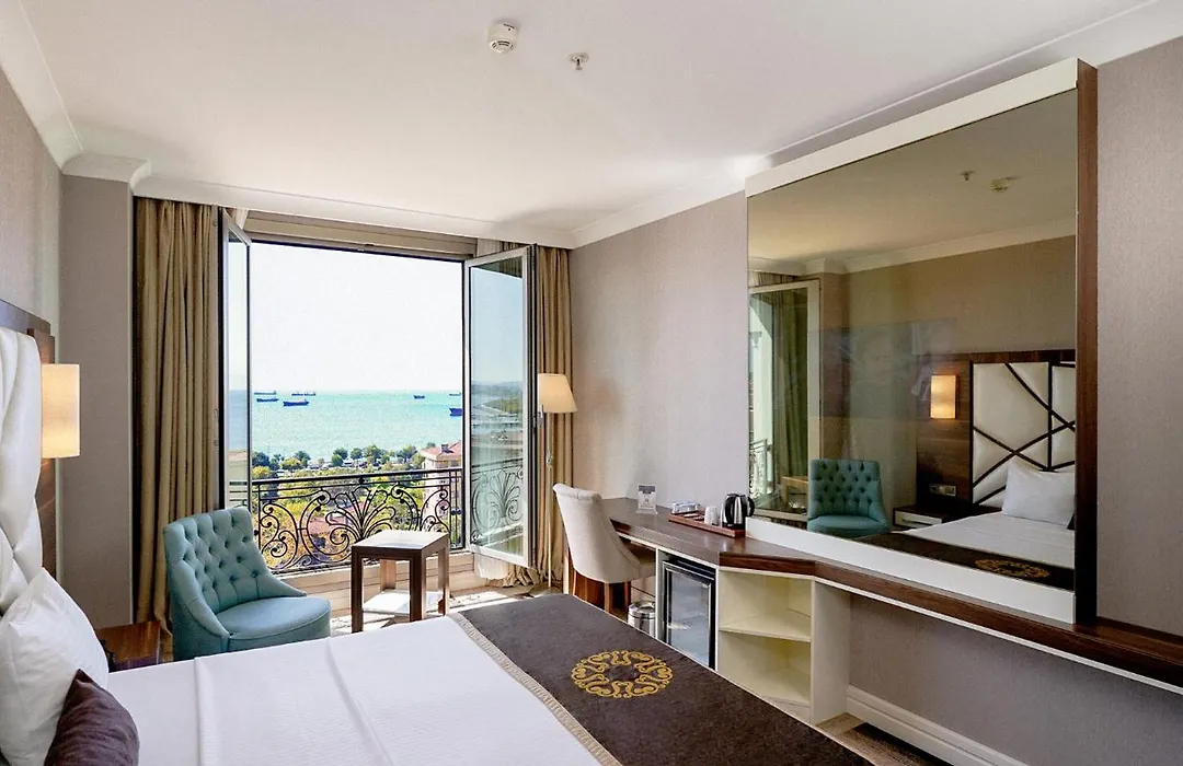 The Grand Mira Hotel-1