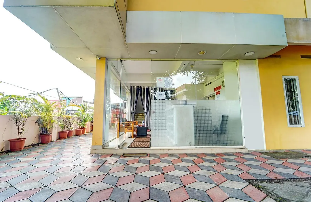 Fabhotel Reem Residency - Nr Cochin International Airport-1