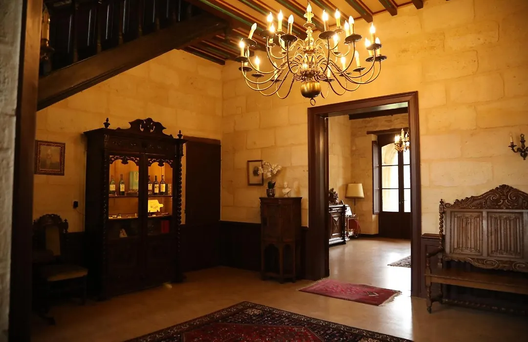 Chateau Borgeat De Lagrange - Privatisation-1
