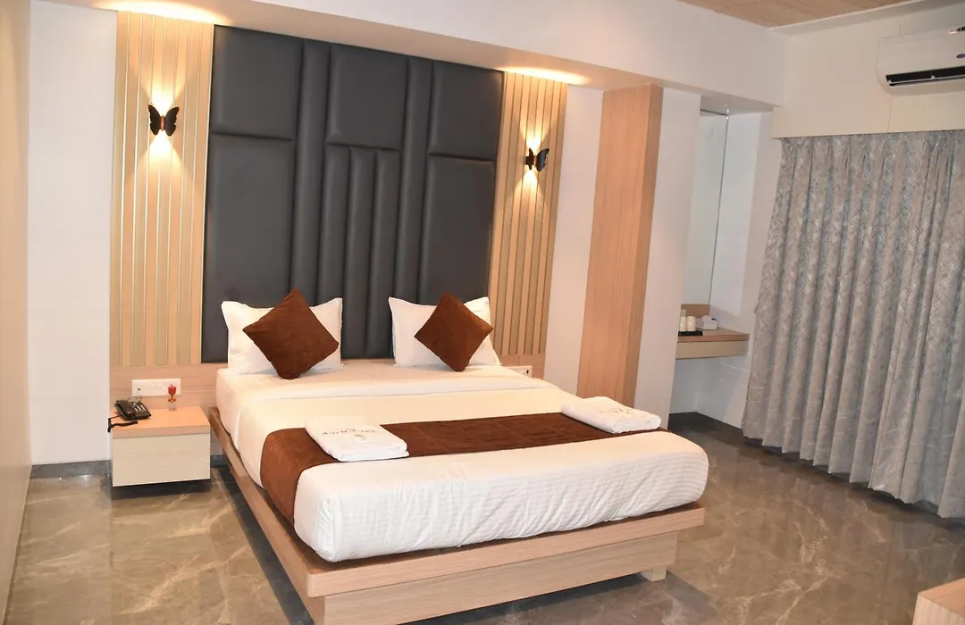 Hotel Aarush Inn-1