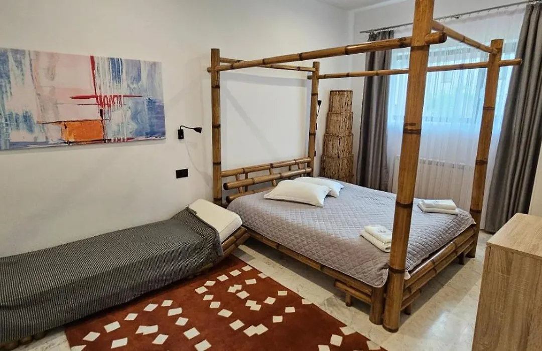 R&B Apartments-1