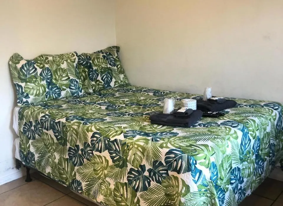 Crown Inn & Suites-1