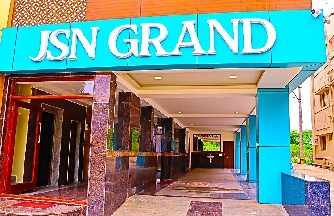 Jsn Grand-1