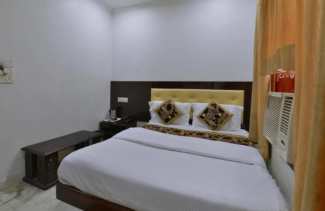 Family Hotel By Pg International-1