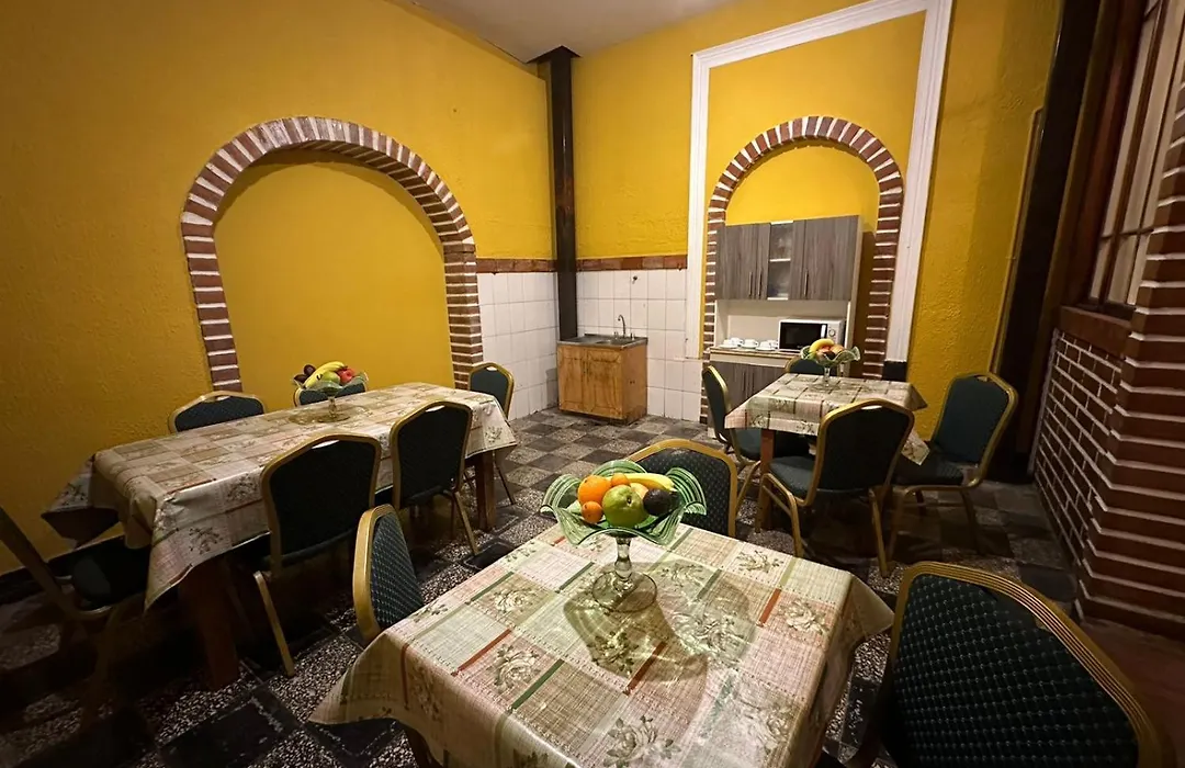 Das Gelbe Haus-1