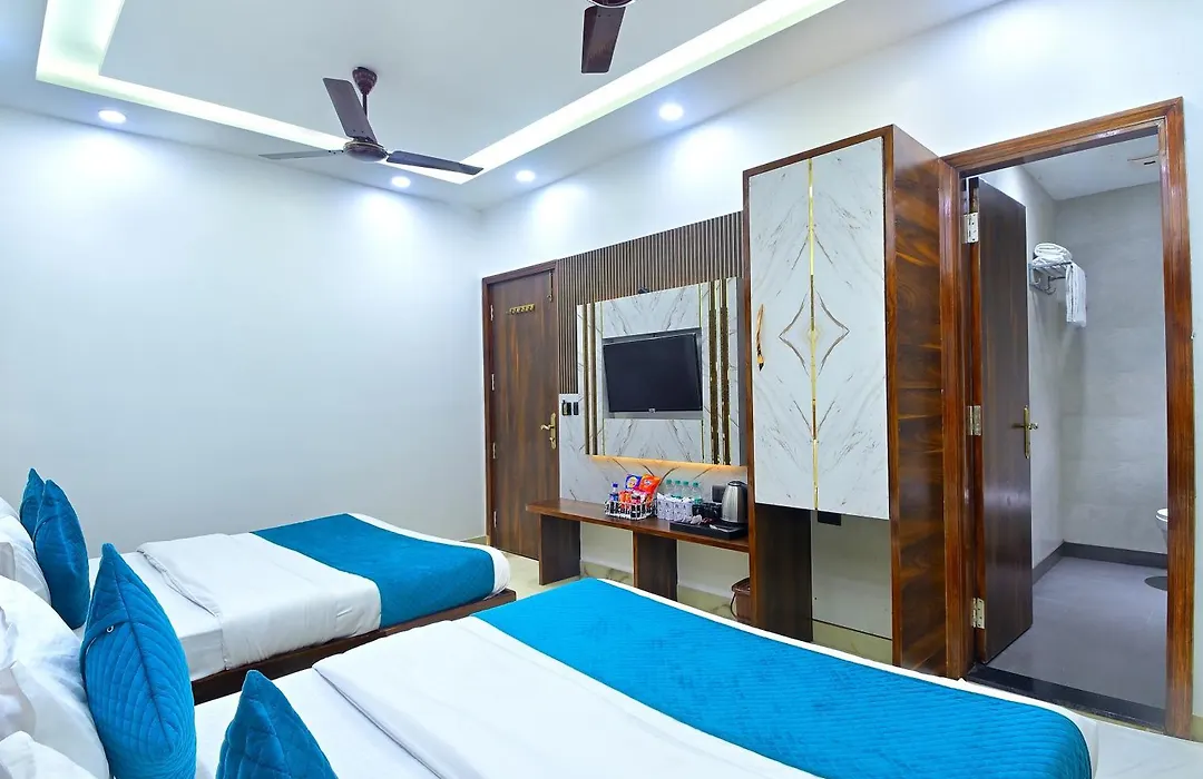 Hotel Nav Durga "2 Walking From New Delhi Railway Station"-1