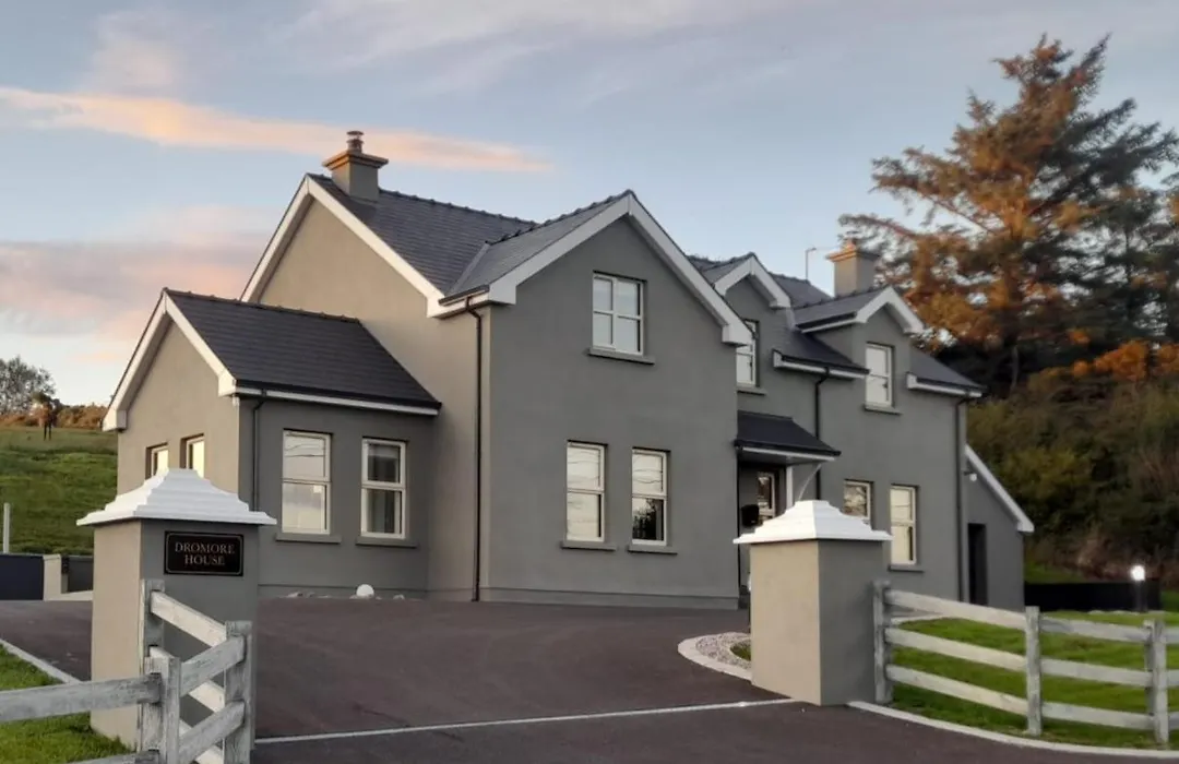 Dromore House F94W57E-1