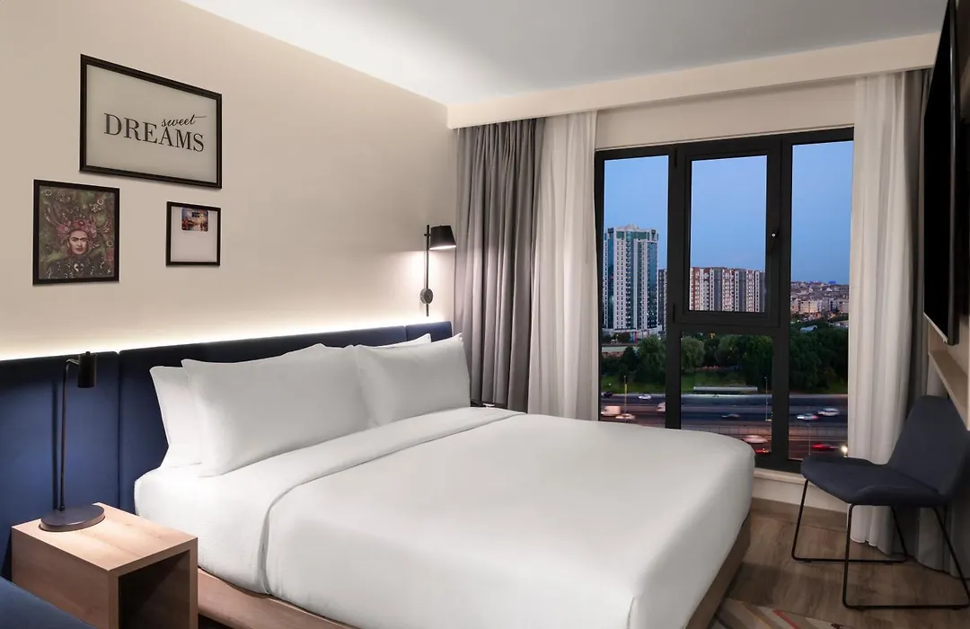 Hampton By Hilton Istanbul Merter-1