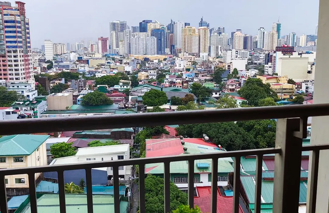 La Verti Residences Staycation-1