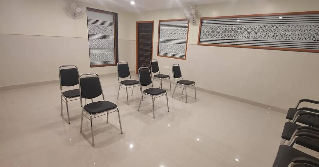 Nandhavanam A Business Class Residency-1