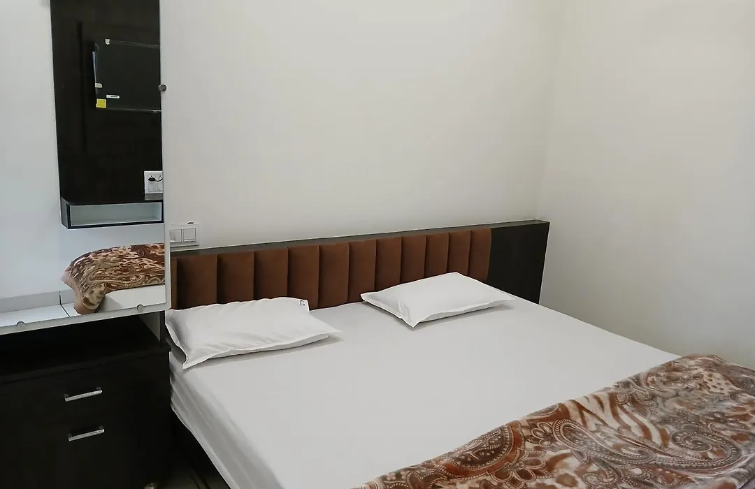 Hotel Jyoti Shree-1