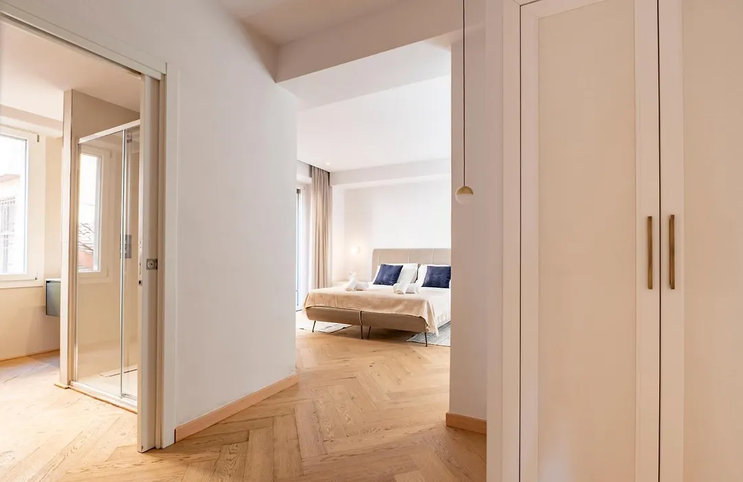 The Old Palace- Luxury Suites Signoria-1