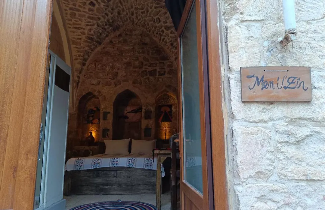Şahmaran Butık Otel-1