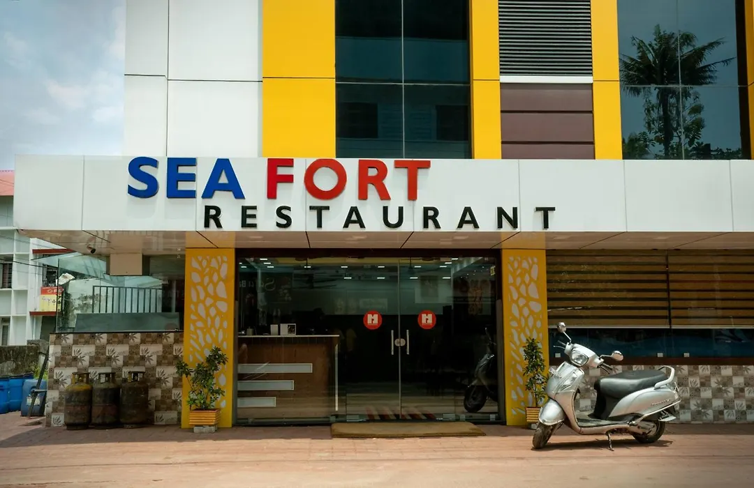 Hotel Fort Malabar Near Ernakulam Town North Railway Station-1