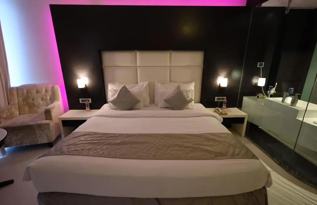 Muza Hotels-1
