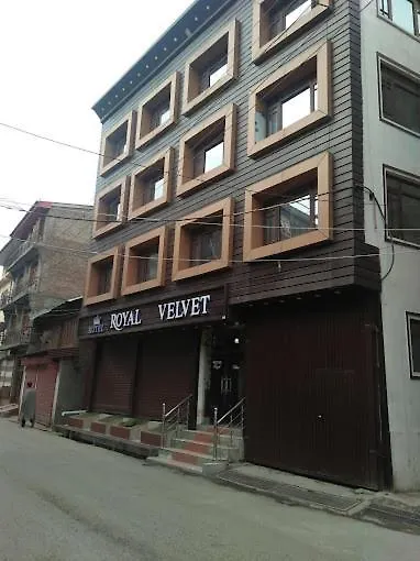 Hotel Royal Velvet Srinagar-1