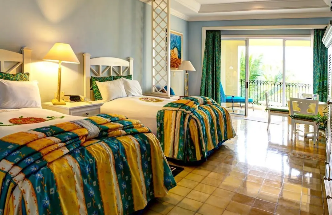 Pueblo Bonito Emerald Bay Resort & Spa-1