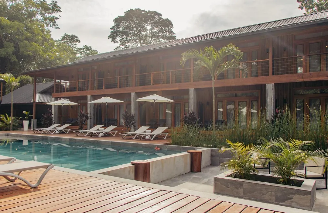 S Boutique Hotel-1