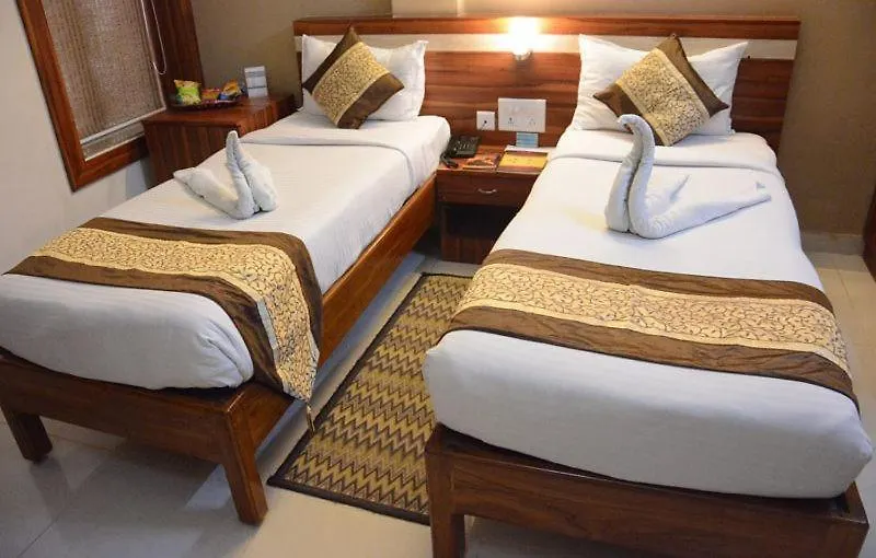 Hotel Eden Roc-1