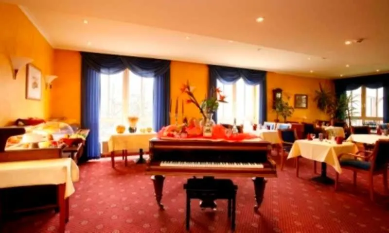The Royal Inn Park Hotel Fasanerie-1