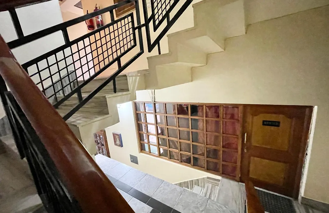 Hotel Shivam ! Varanasi होटल शिवम హోటల్ శివం ஹோட்டல் சிவம் Foreigner'S Choice ! Fully Air-Conditioned Hotel With Lift & Parking Availability, Near Kashi Vishwanath Temple, And Ganga Ghat, Best Hotel In Varanasi 2-1