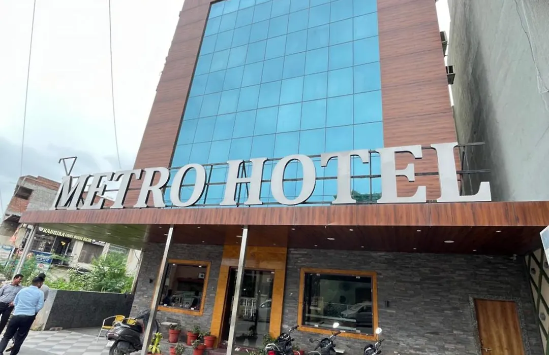 Metro Hotel Nathdwara , 500Mtr 10Min Walking From Shreenathji Temple 966O9O1Oo6-1