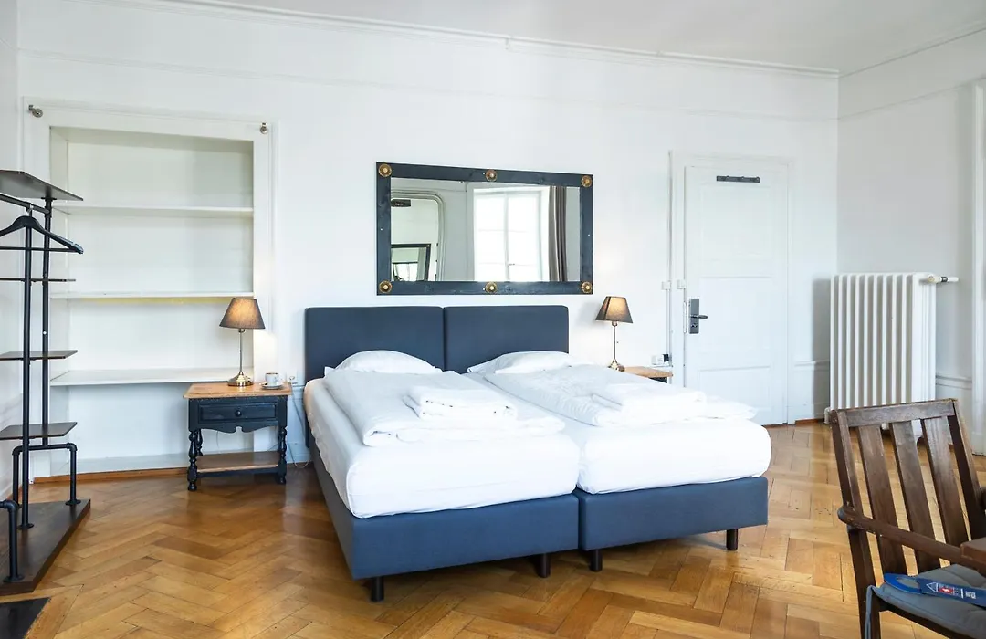 Vevey Hotel & Guesthouse-1