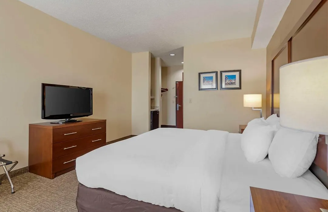 Comfort Inn & Suites Seguin-1