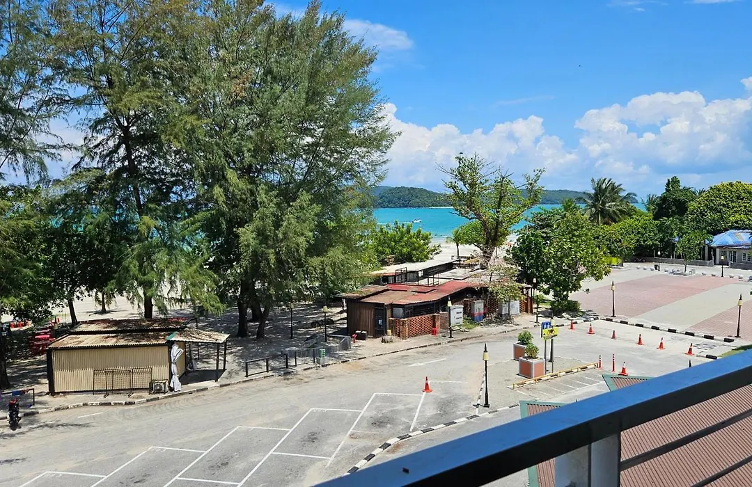 Cenang Plaza Beach Hotel-1