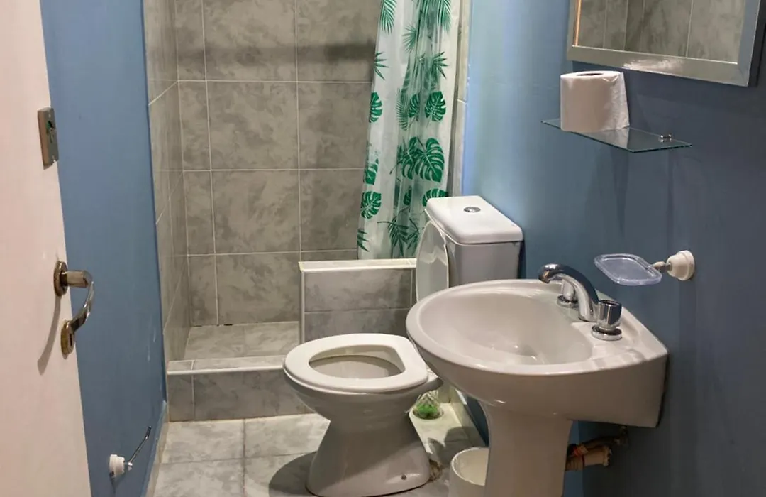 Aguilar House Hostel B&B-1