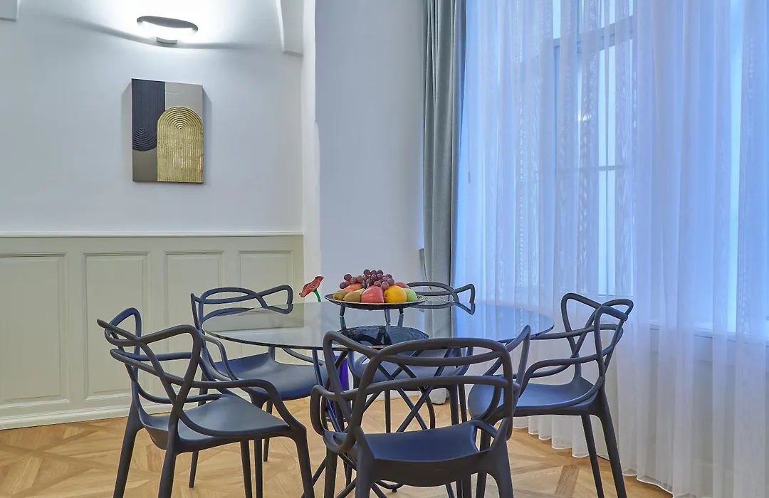 Hotel U 3 Pstrosu-1