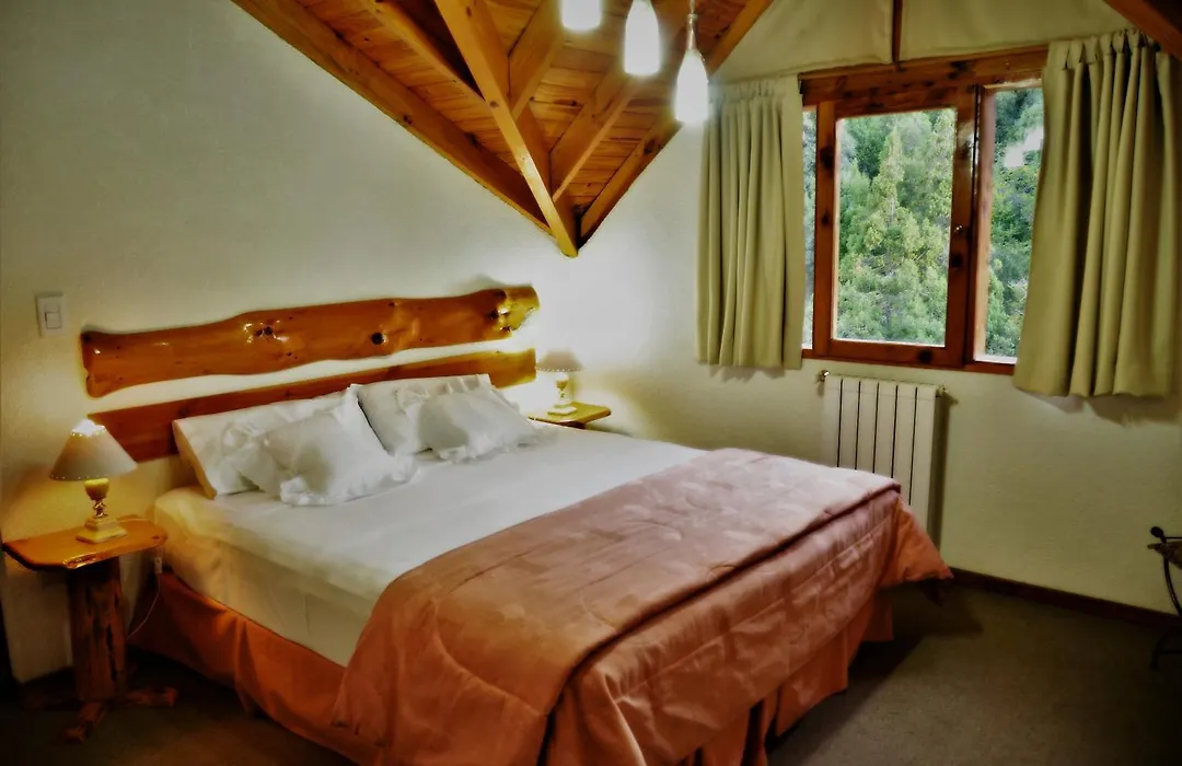 Apart Hotel y Hosteria del Sir-1