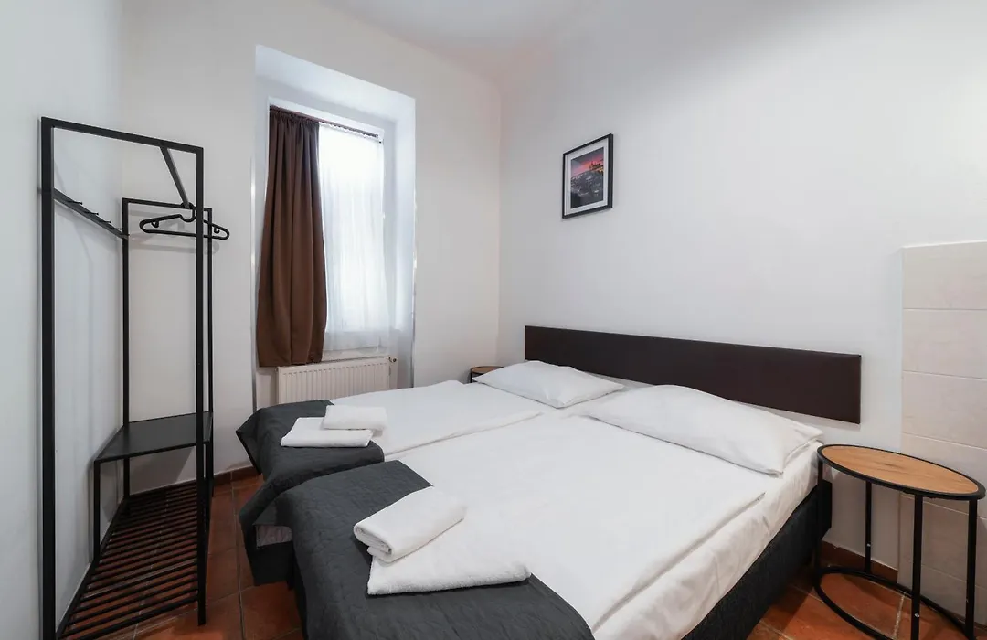 Pension 15 Homér-1