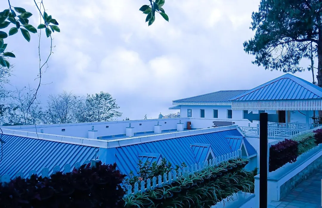 Le Poshe, Kodaikanal-1