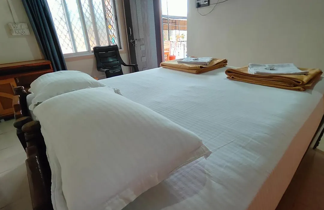 Rocky Guesthouse-1