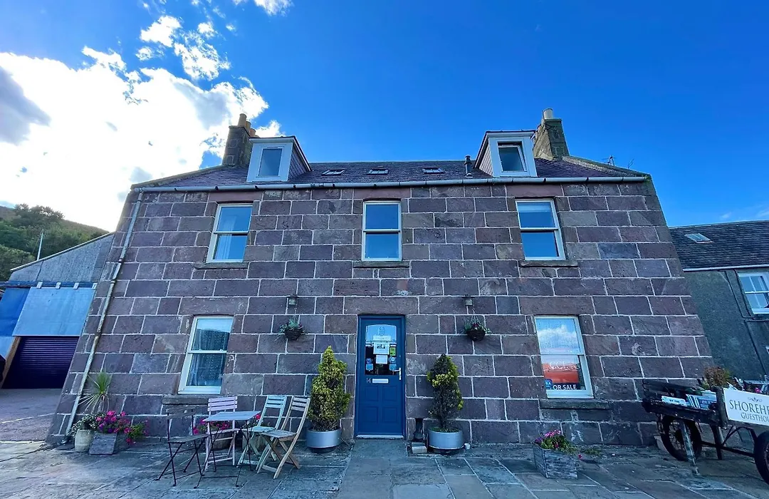 Shorehead Guest House-1