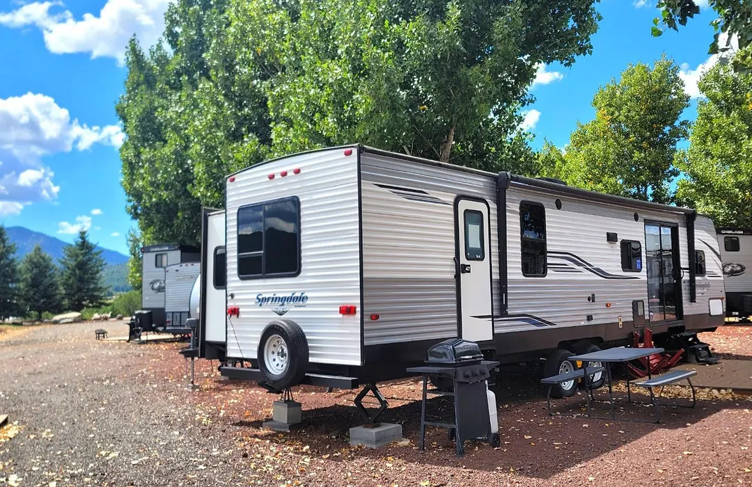 Grand Canyon Rv Glamping-1