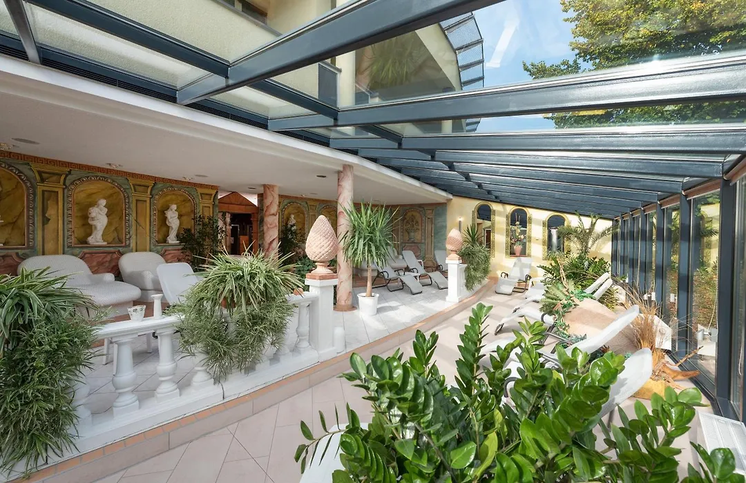 Hotel Meerane-1