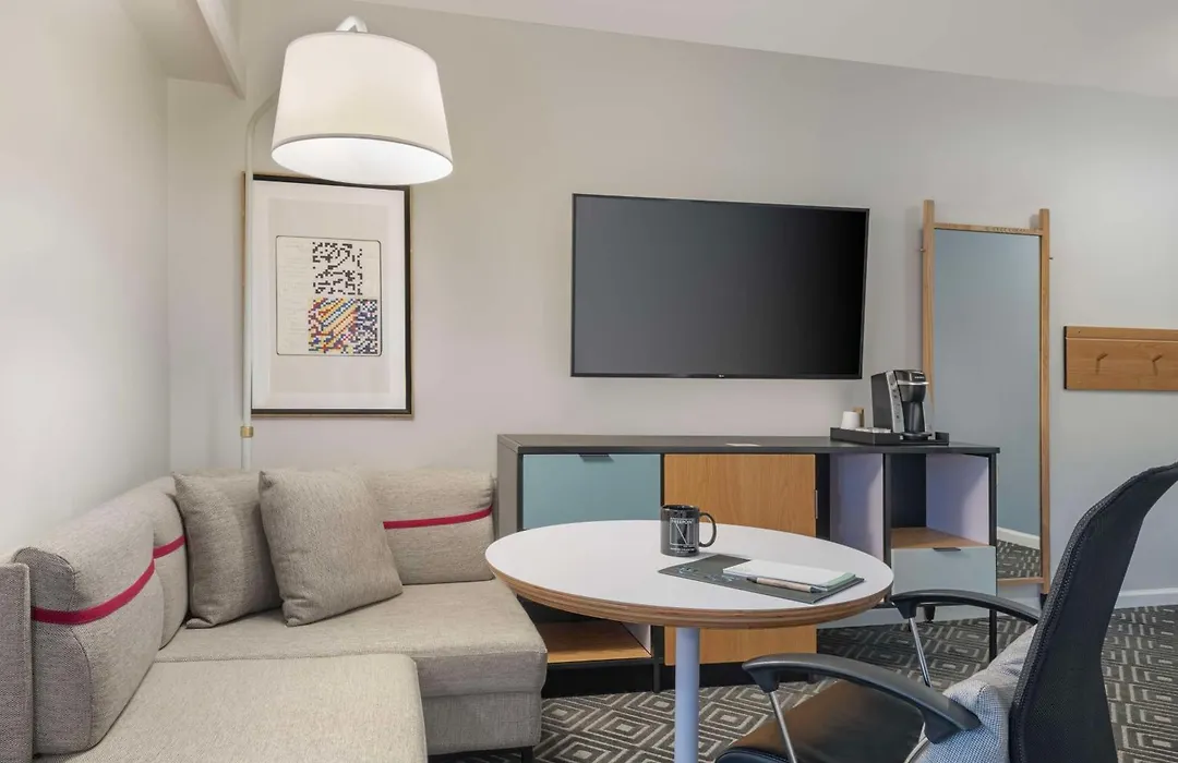 Freepoint Hotel Cambridge, Tapestry Collection By Hilton-1